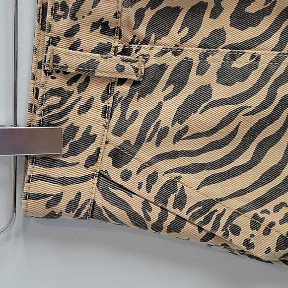 Animal Print Leopard Mini Denim Skirt Small - Picture 4 of 8